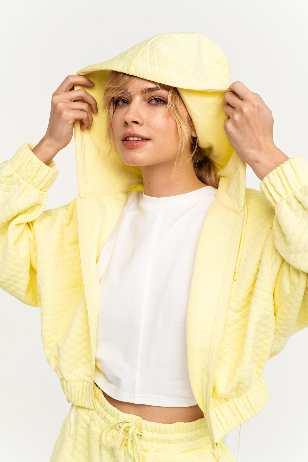 куртка женская - цвет желтый - 2