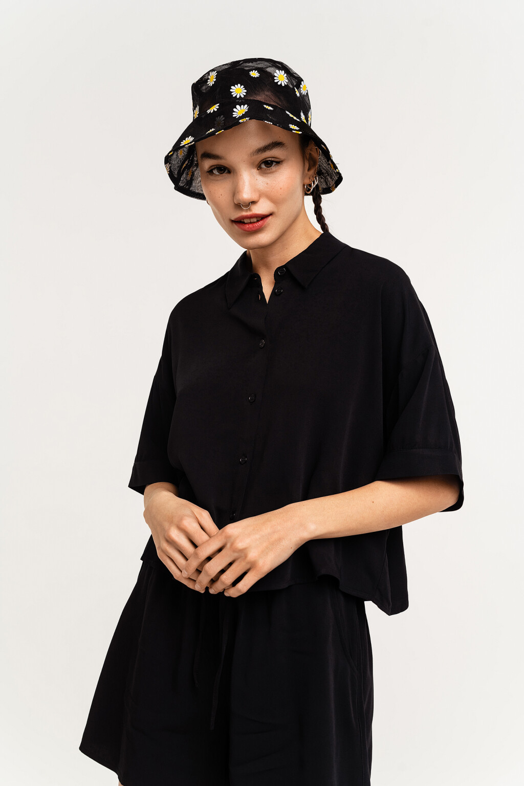 рубашка oversize вискозная с коротким рукавом - цвет черный - 2