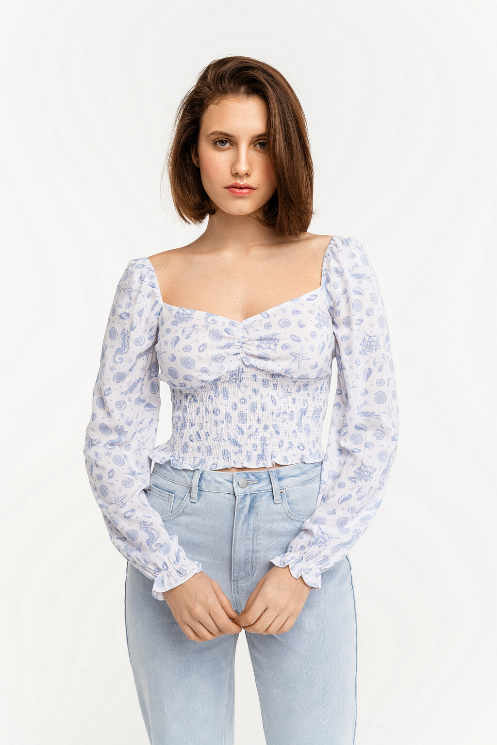 блузка укороченная вискозная с резинкой на талии - цвет белый - 2