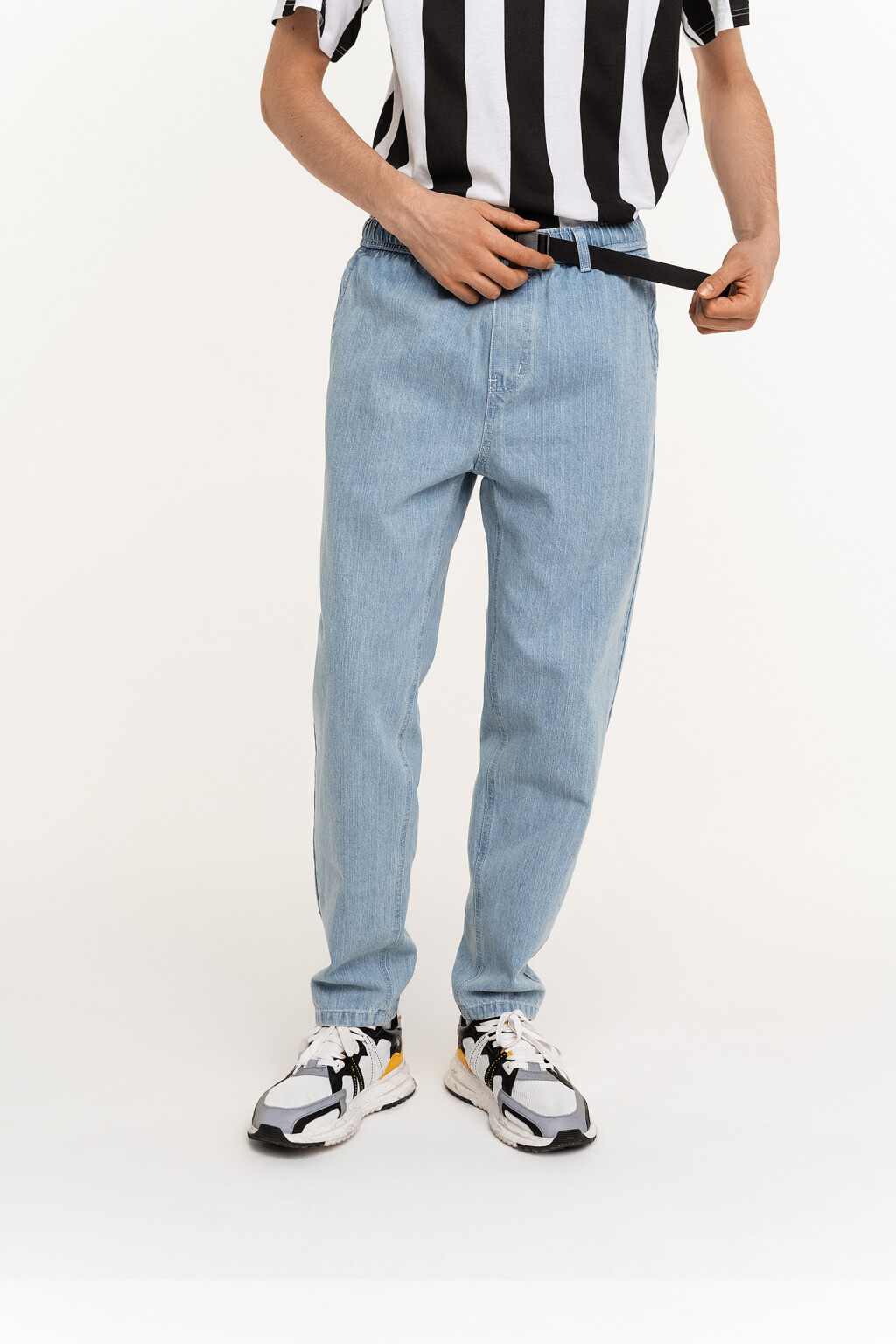 Джинсы широкие с эластичным поясом и вшитым ремнем - цвет голубой - 2