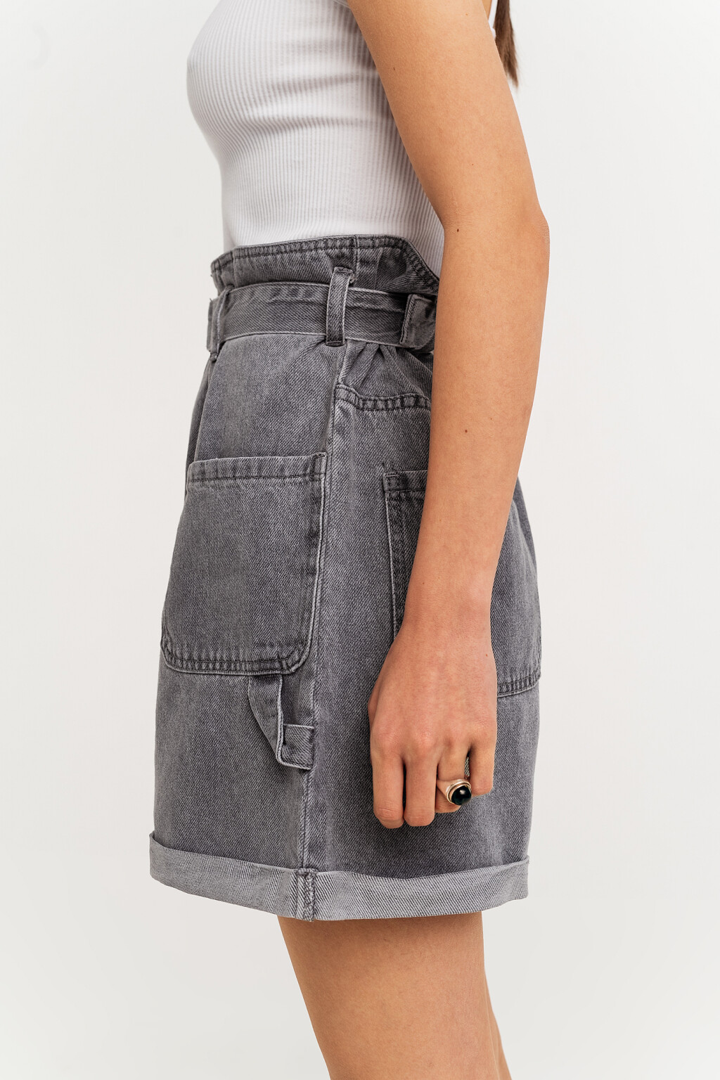 Шорты джинсовые paperbag с ремнем - цвет серый - 3