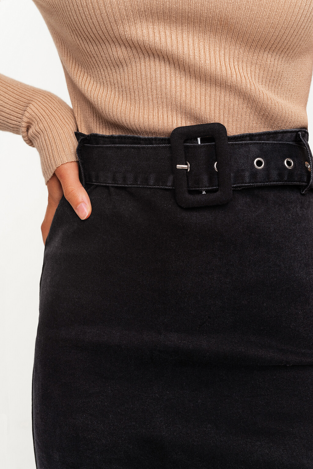 юбка джинсовая мини с ремнем - цвет черный - 5