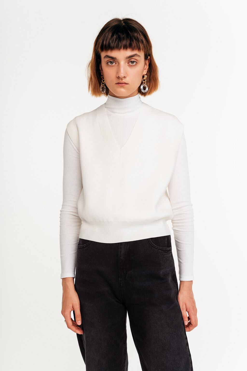 жилет женский   - цвет бежевый - 2