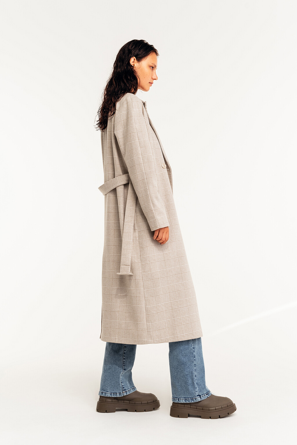 Пальто на запах в клетку с поясом - цвет бежевый - 3
