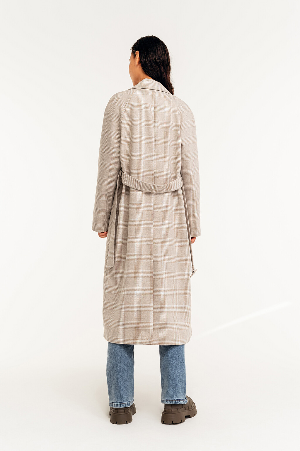 Пальто на запах в клетку с поясом - цвет бежевый - 4