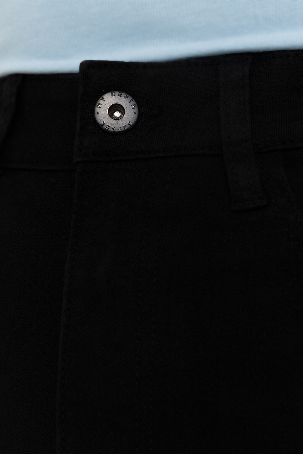 Джинсы клеш с необработанным нижним краем - цвет черный - 6