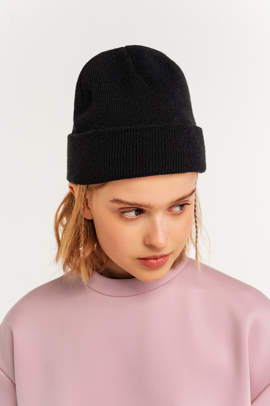 шапка мужская  - цвет черный - 1