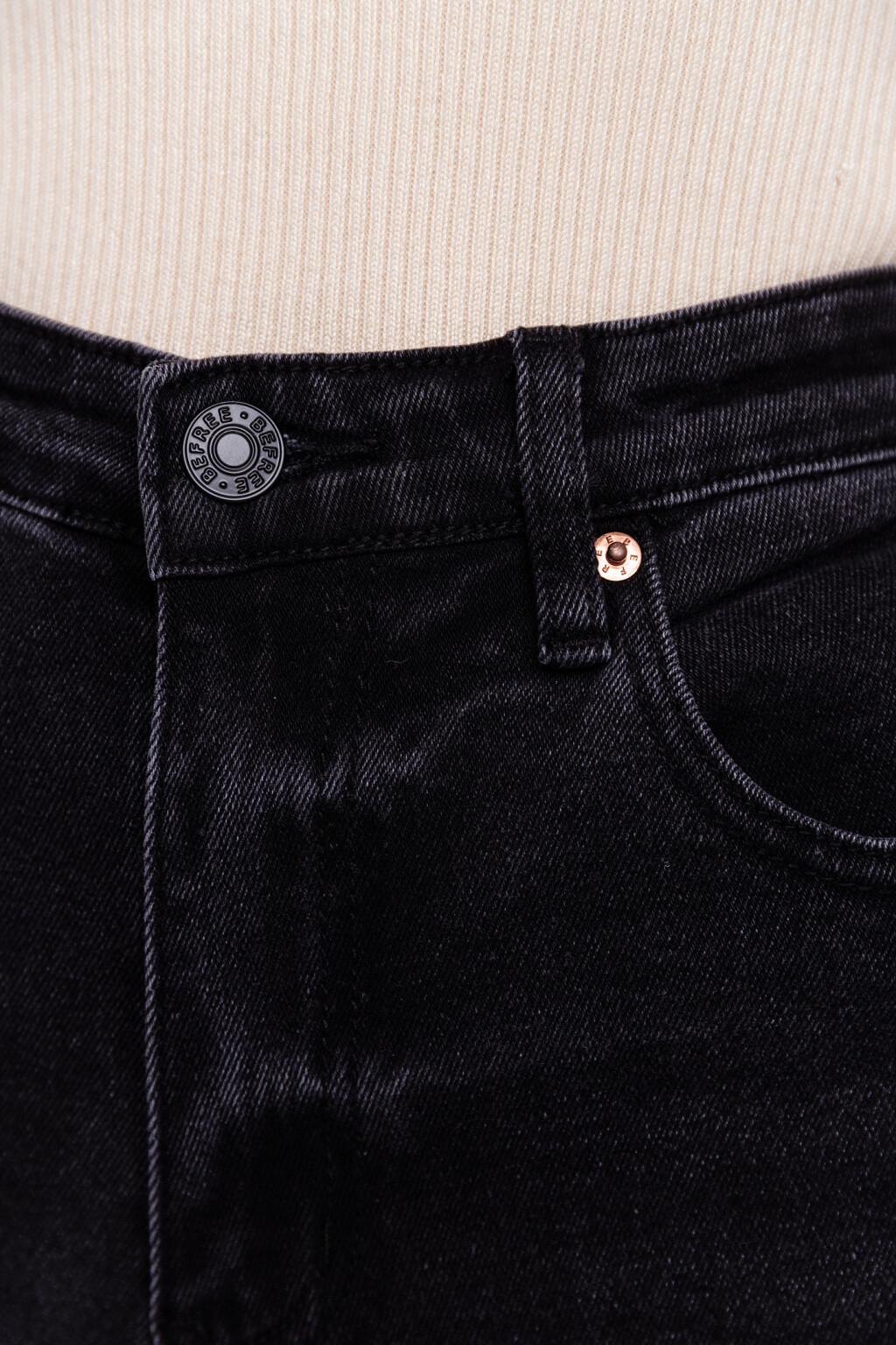 Джинсы клеш с высокой посадкой - цвет черный - 3