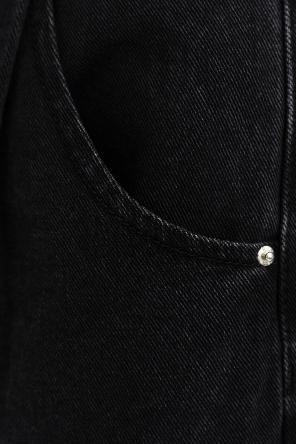 Джинсы-бананы с бархатным ремнем - цвет черный - 6