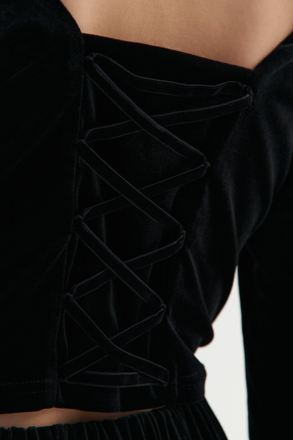 Блузка-корсет из бархата - цвет черный - 6