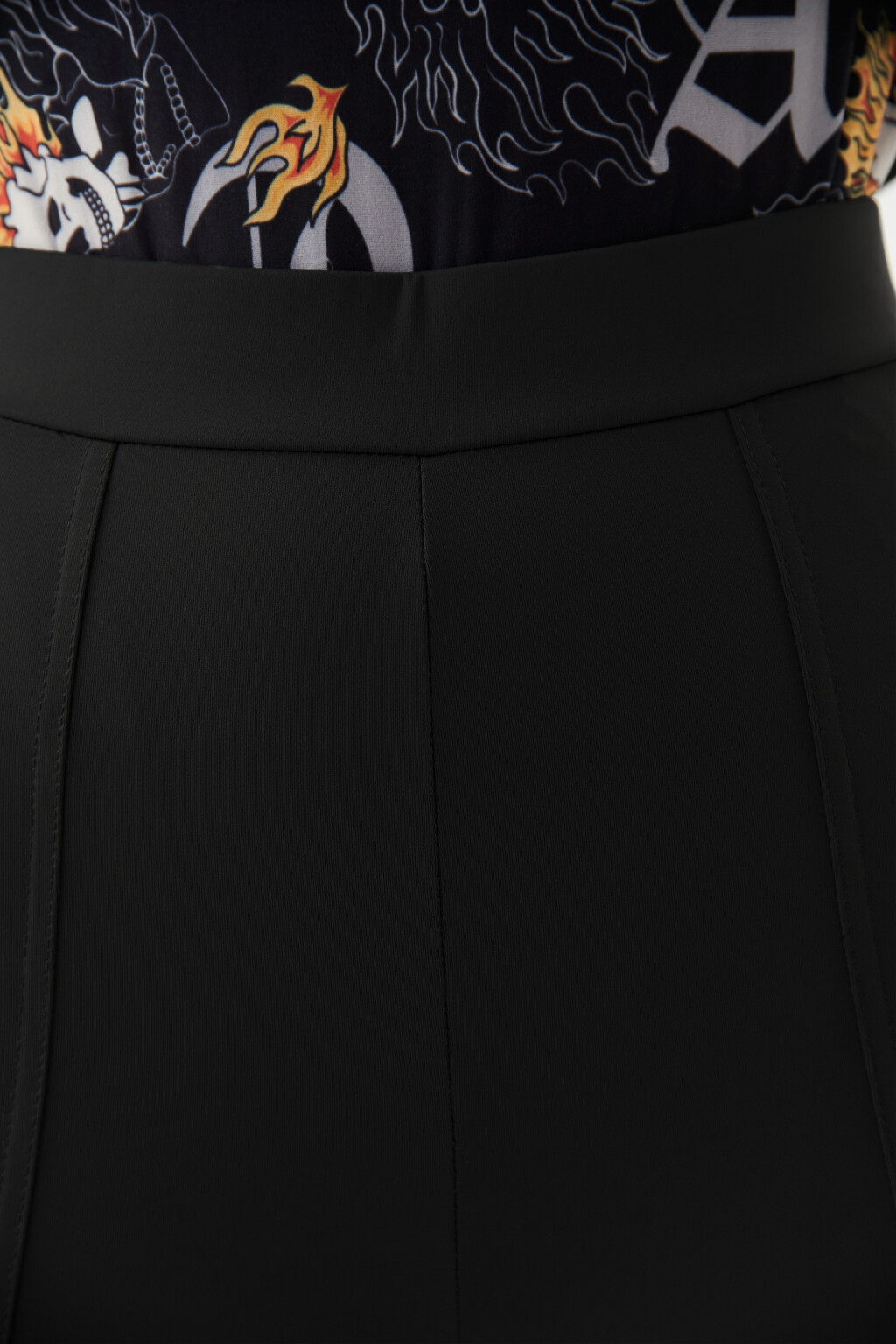 Леггинсы со штрипками - цвет черный - 4