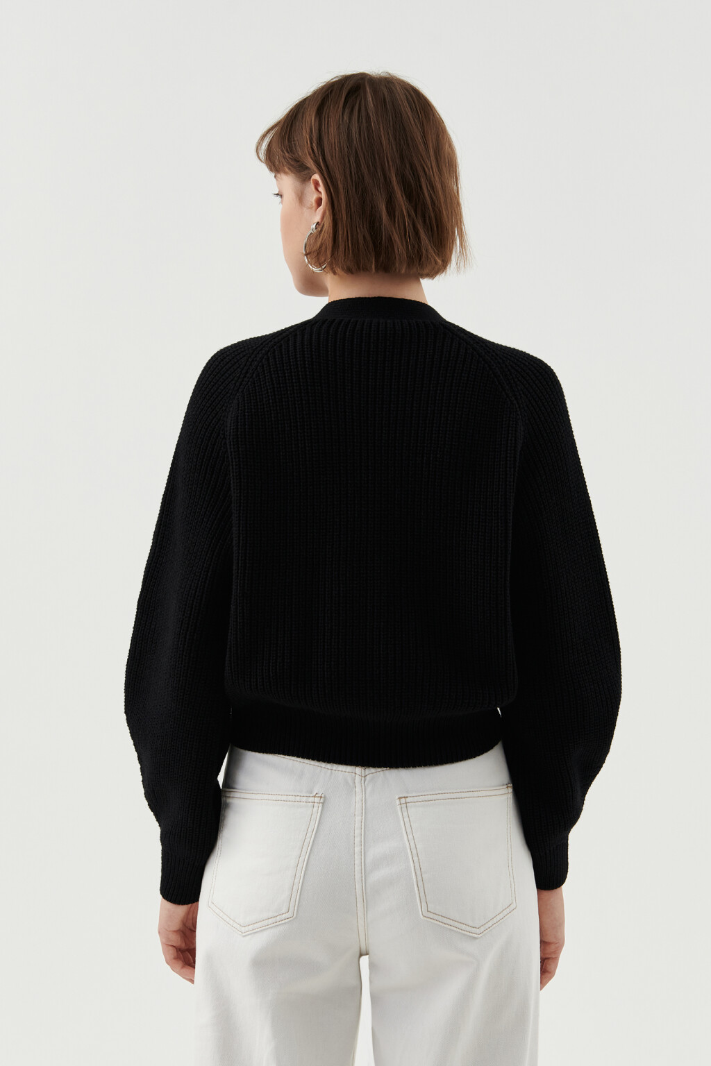 Кардиган вязаный на пуговицах - цвет черный - 2