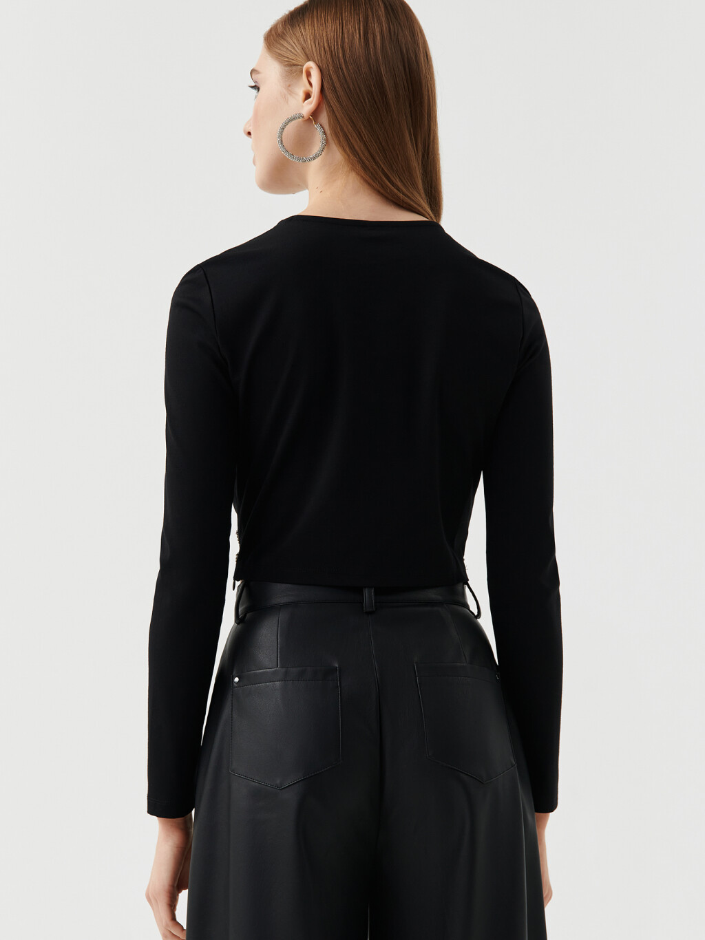 Лонгслив облегающий с портупеей из страз - цвет черный - 1