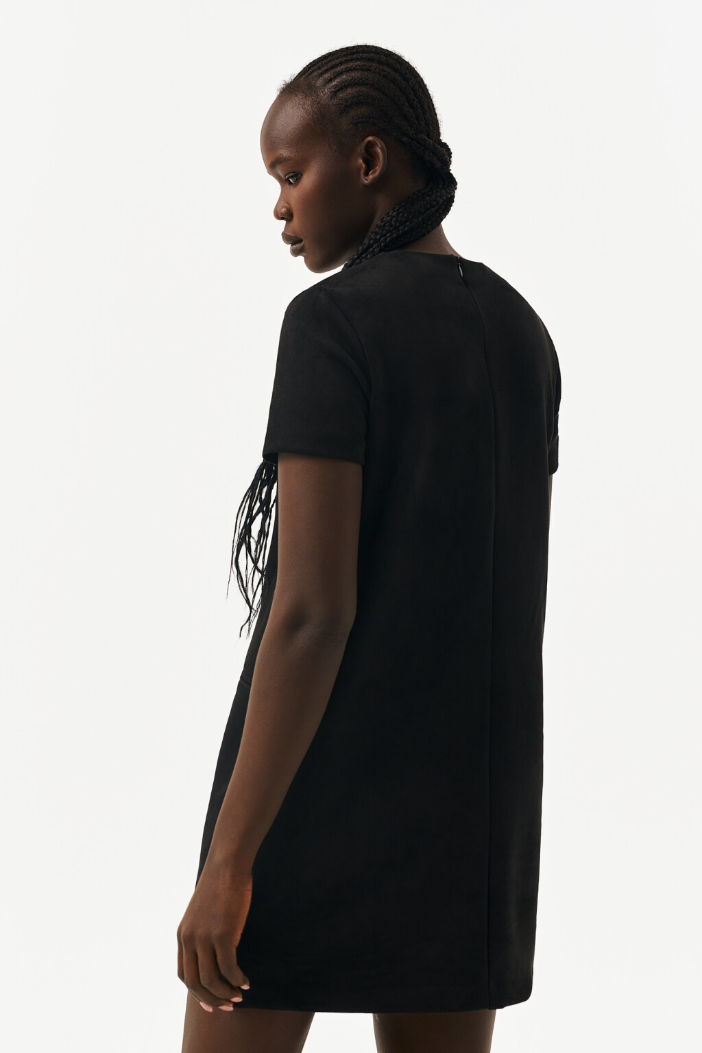 Платье-футболка из искусственной замши - цвет черный - 2