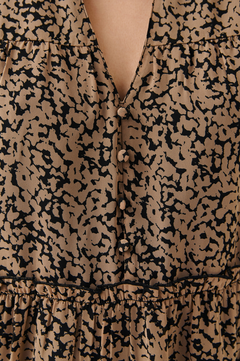 Платье мини свободного покроя - цвет бежевый - 6