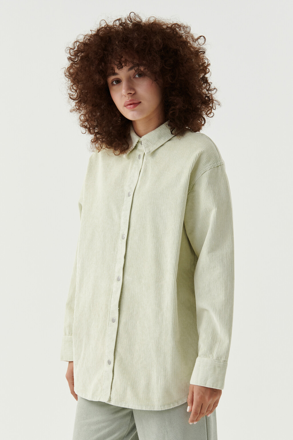 Рубашка вельветовая oversize - цвет зеленый - 3
