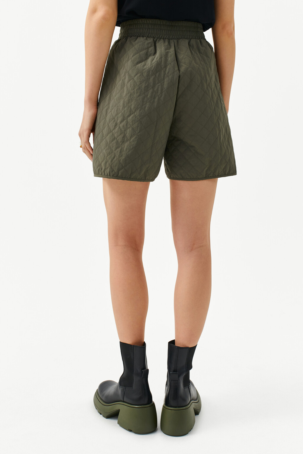 Шорты стеганые утепленные - цвет зеленый - 2
