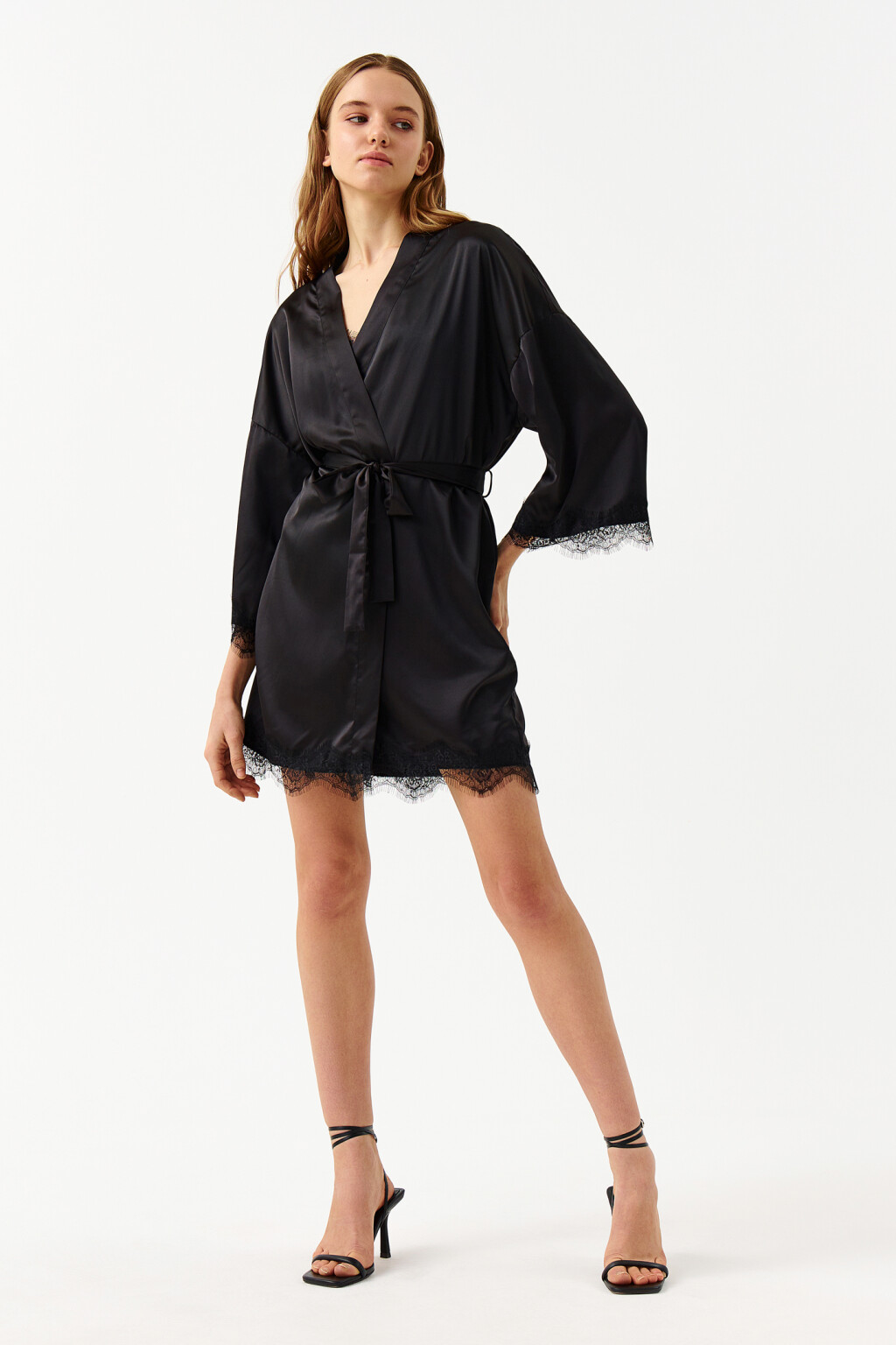 Халат домашний кружевной - цвет черный - 4