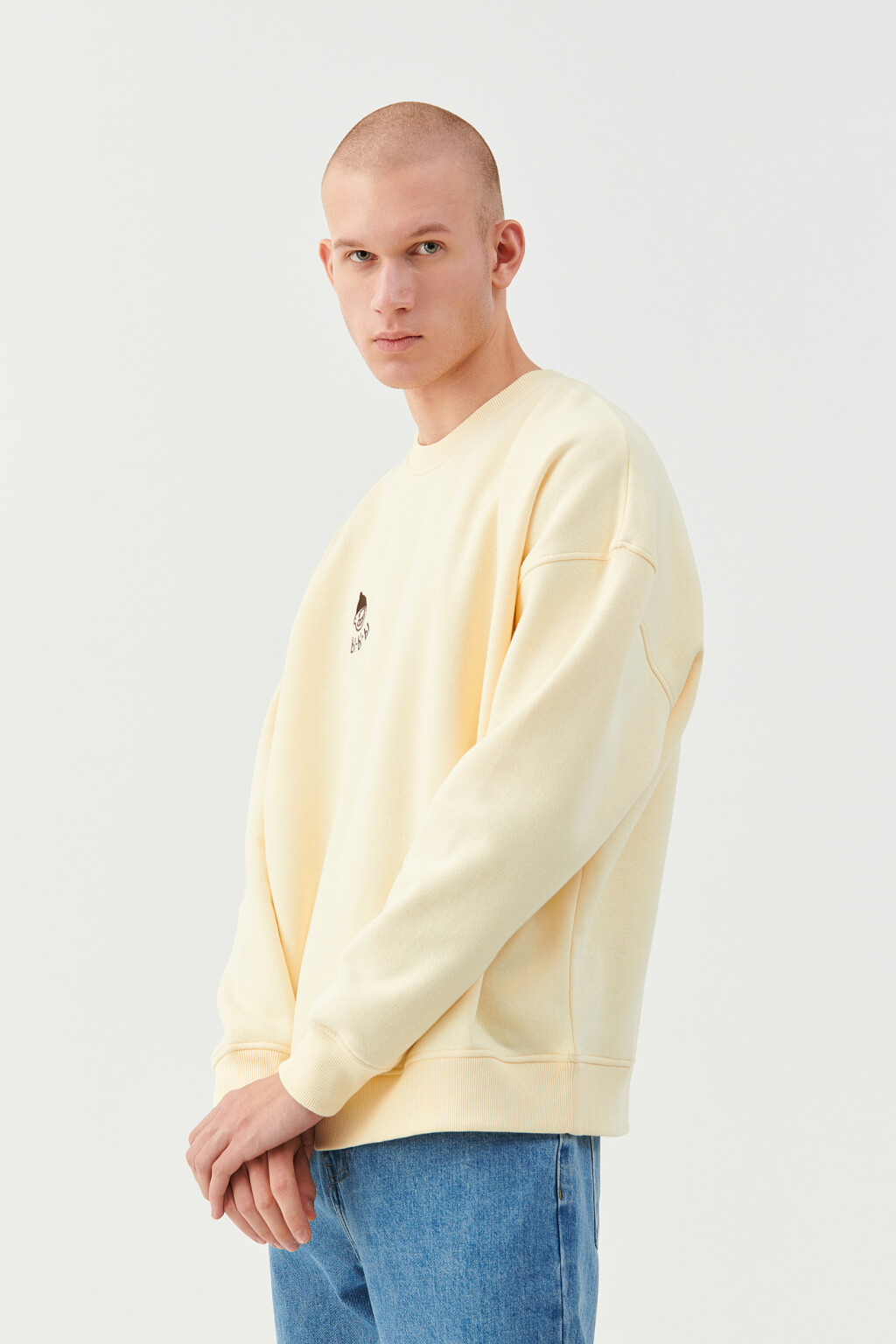 Свитшот хлопковый с вышивкой - цвет белый - 3