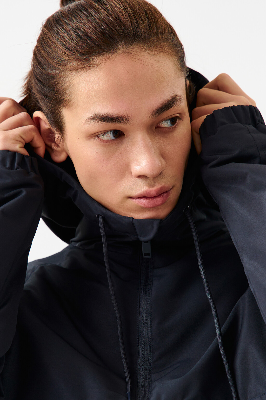 Анорак с объемным капюшоном 2219322102, цвет: черный (126) по цене 2019 ...