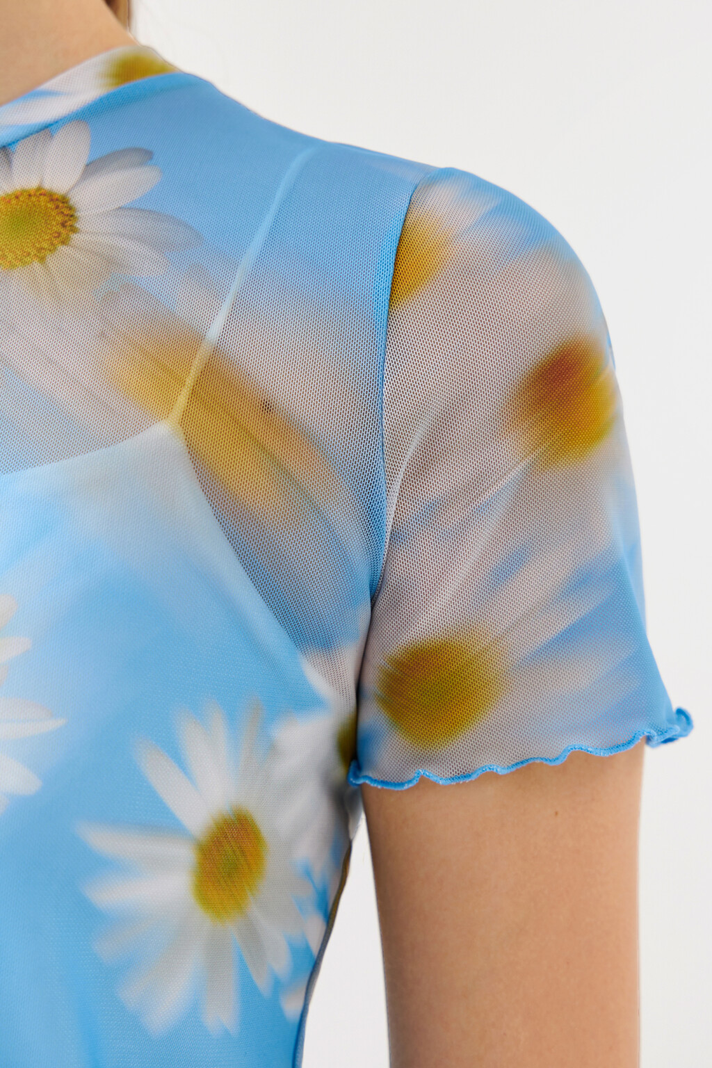 Топ-футболка укороченный с принтом - цвет голубой - 6