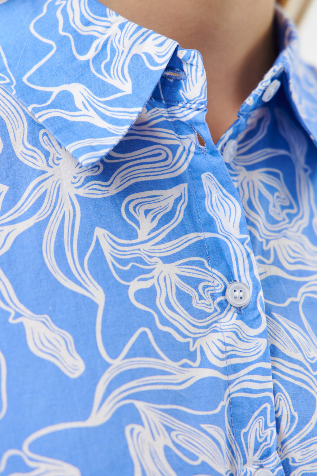 Платье-рубашка хлопковое с принтом - цвет голубой - 5