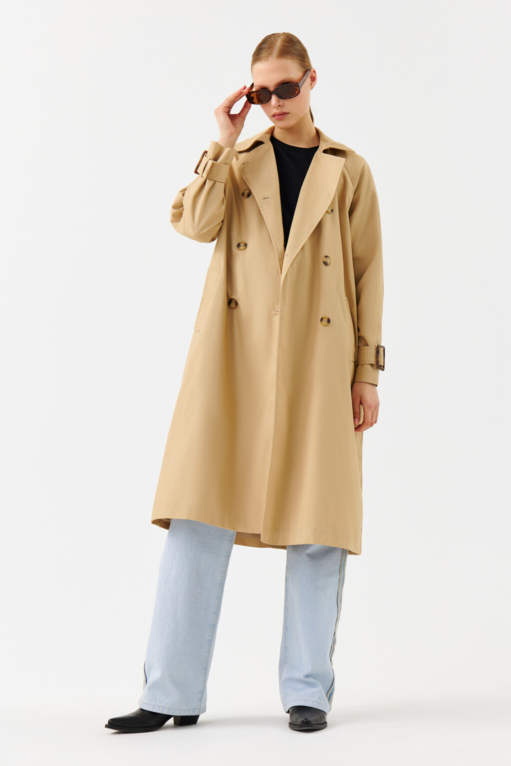 Тренч двубортный с пелериной - цвет бежевый - 4