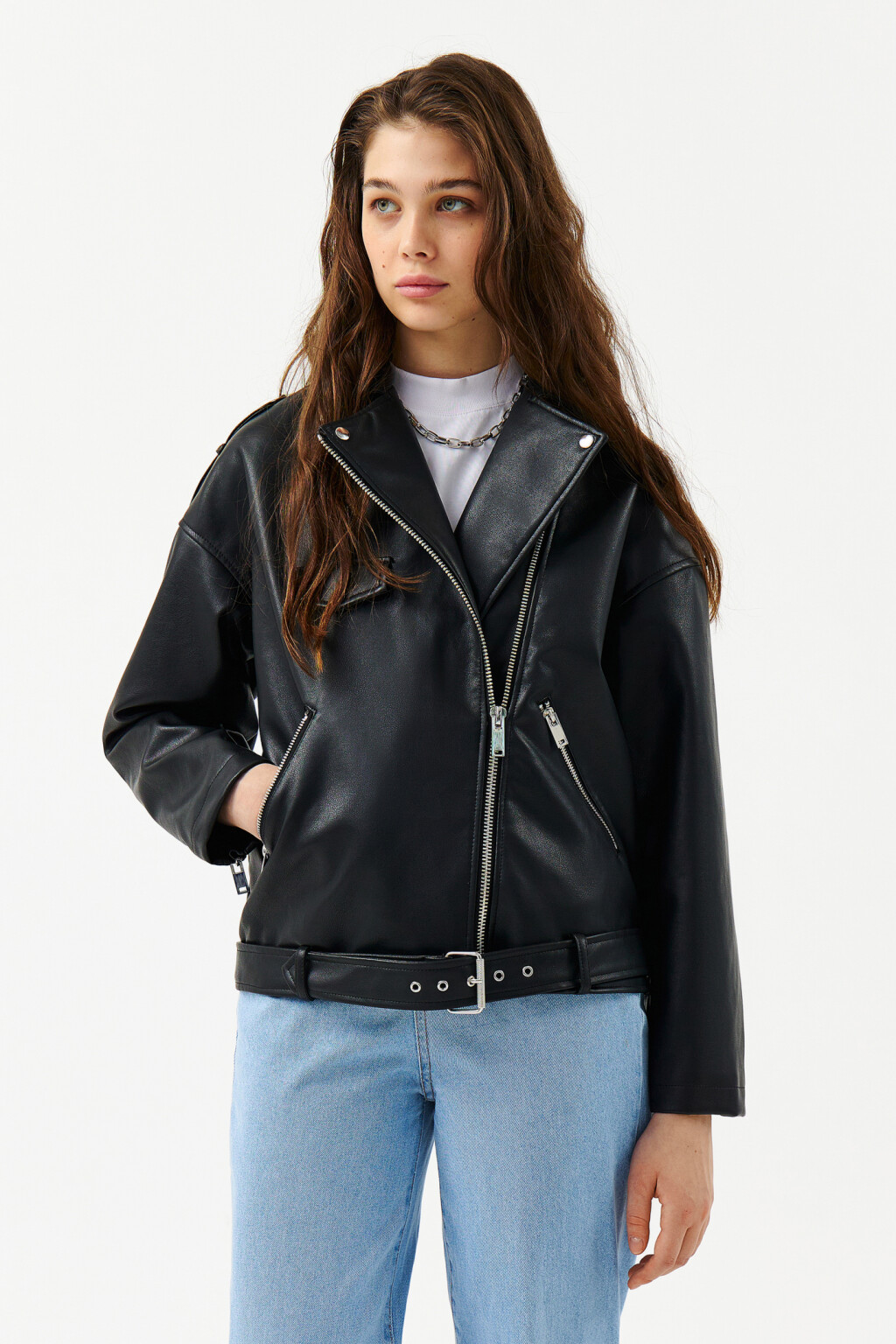 Куртка-косуха из искусственной кожи с ремнем - цвет черный - 1