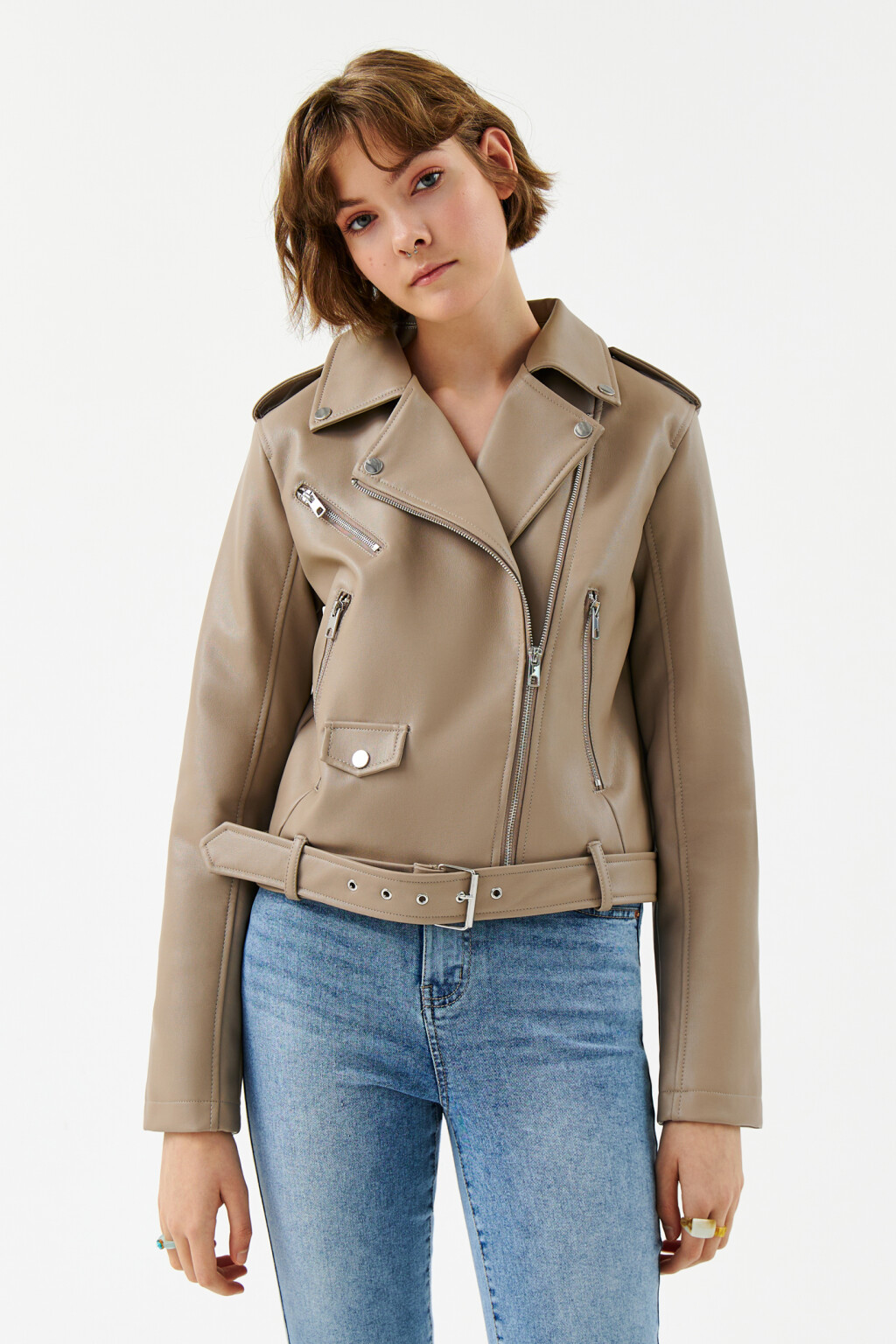 Куртка-косуха из искусственной кожи с ремнем - цвет бежевый - 1