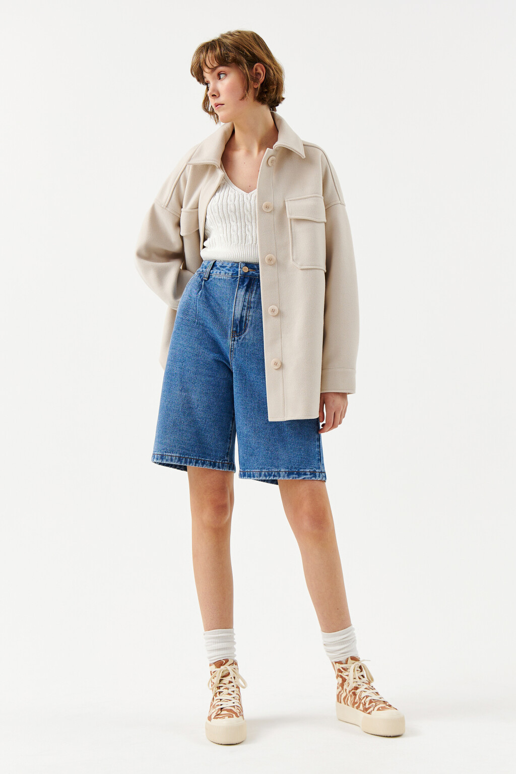 Джинсовые шорты с высокой посадкой - цвет голубой - 4