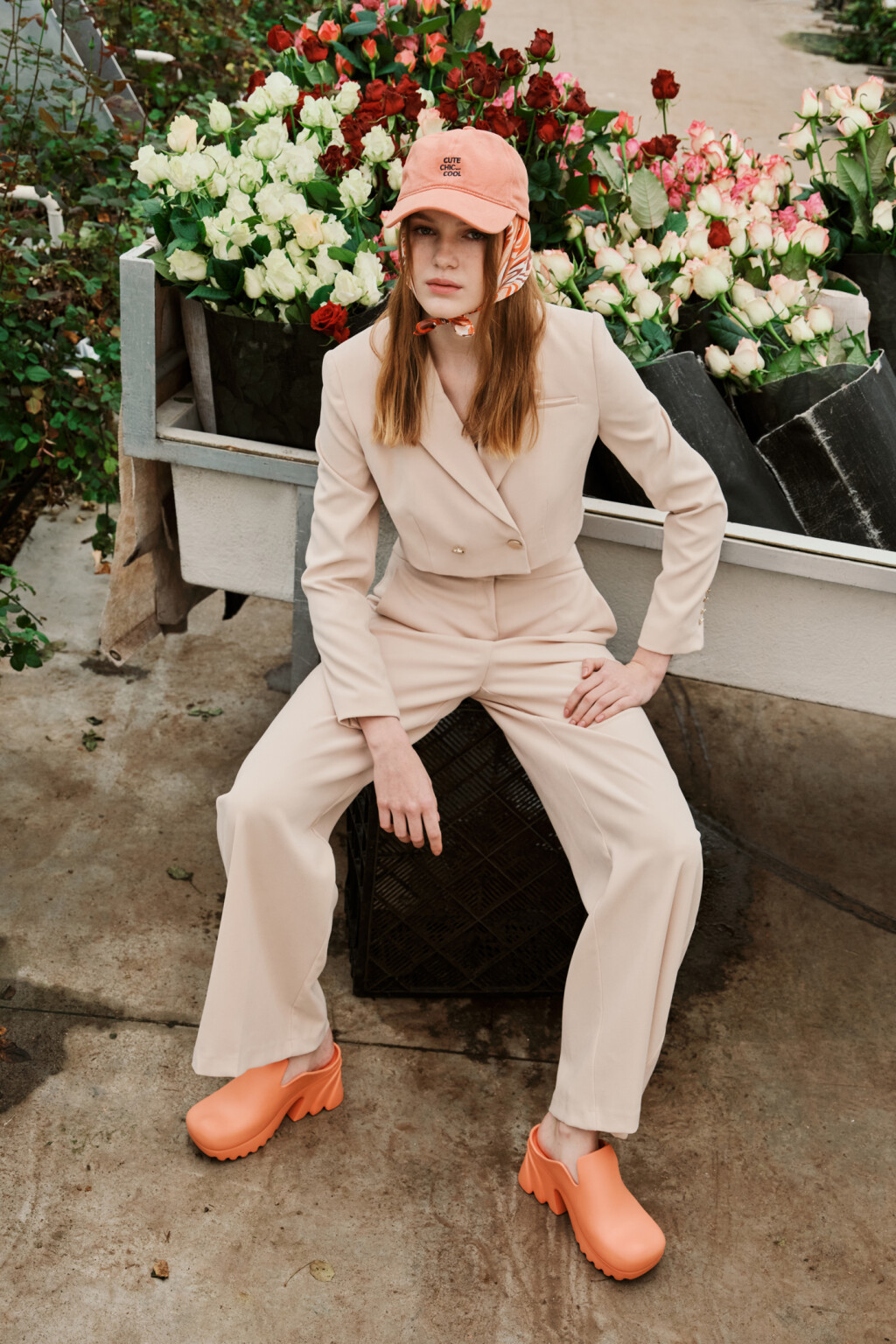 Брюки широкие со стрелками - цвет бежевый - 8