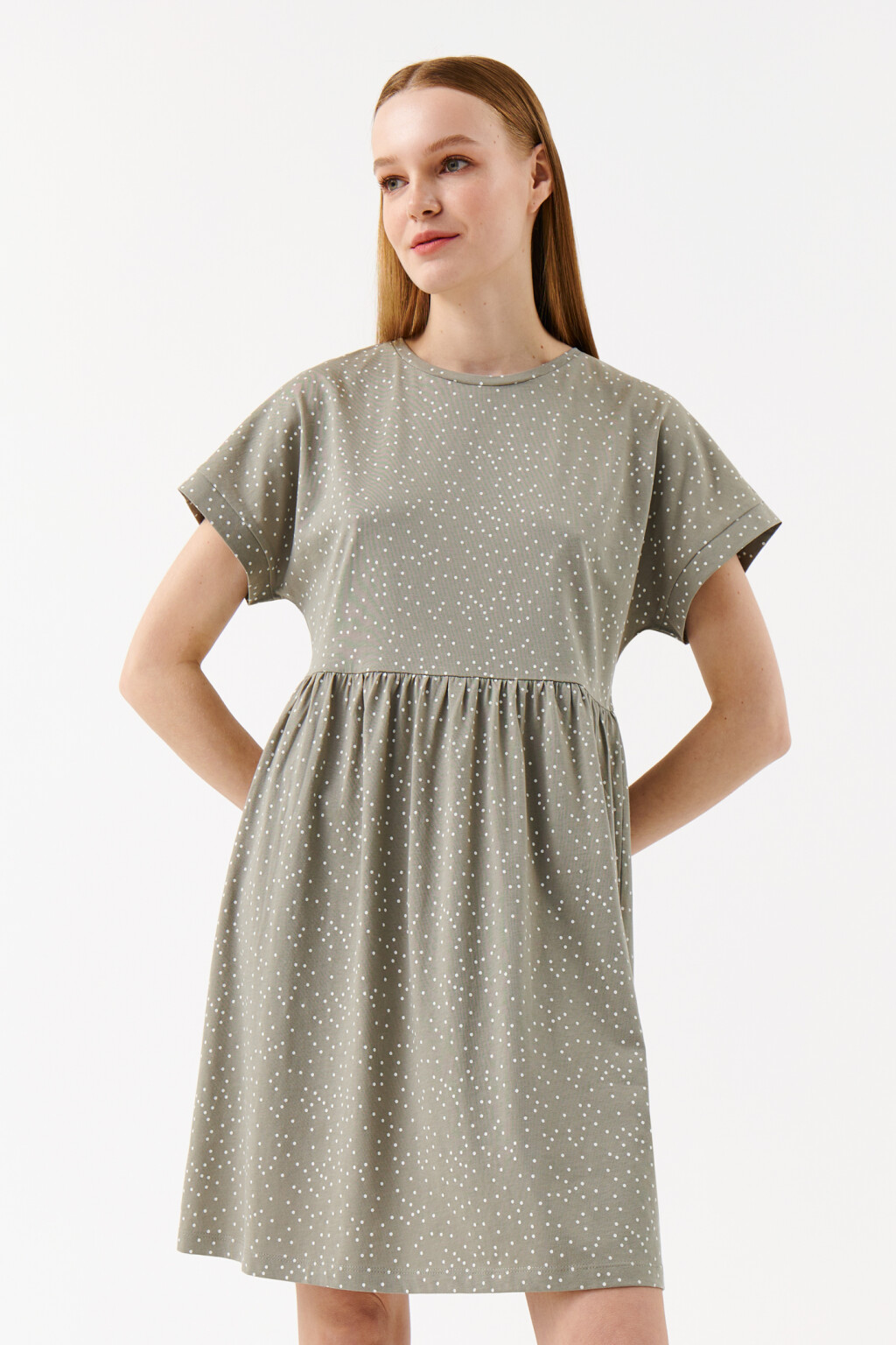 Платье мини с резинкой на талии - цвет зеленый - 1