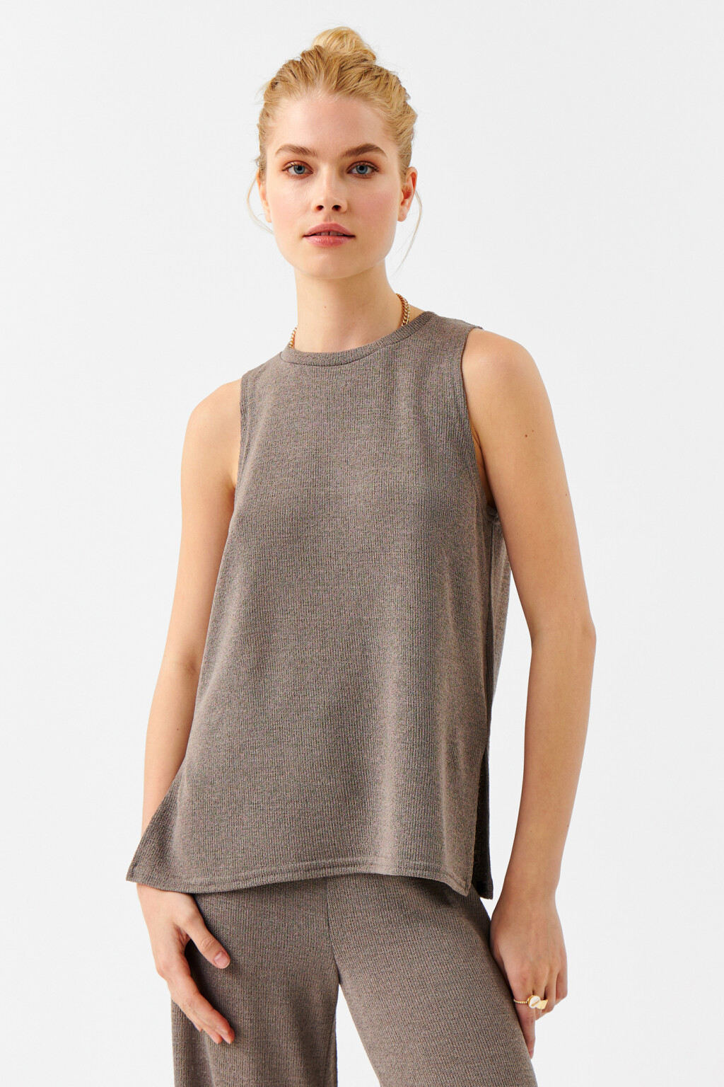 Майка oversize тонкой вязки - цвет коричневый - 1