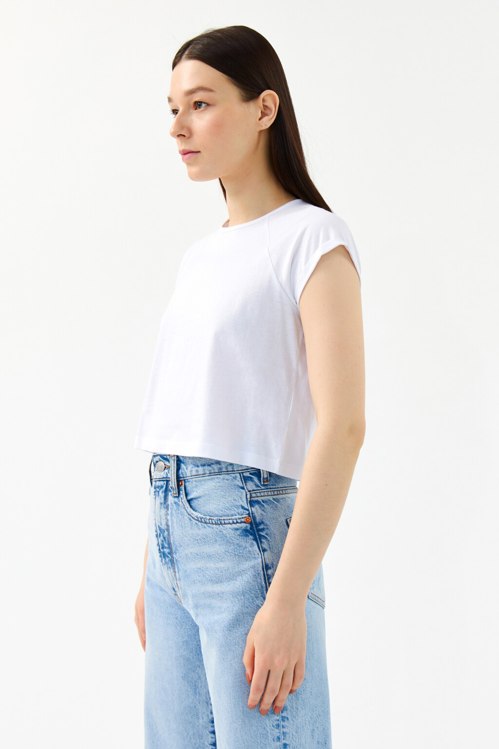 Топ-футболка укороченный хлопковый с рукавами реглан - цвет белый - 3