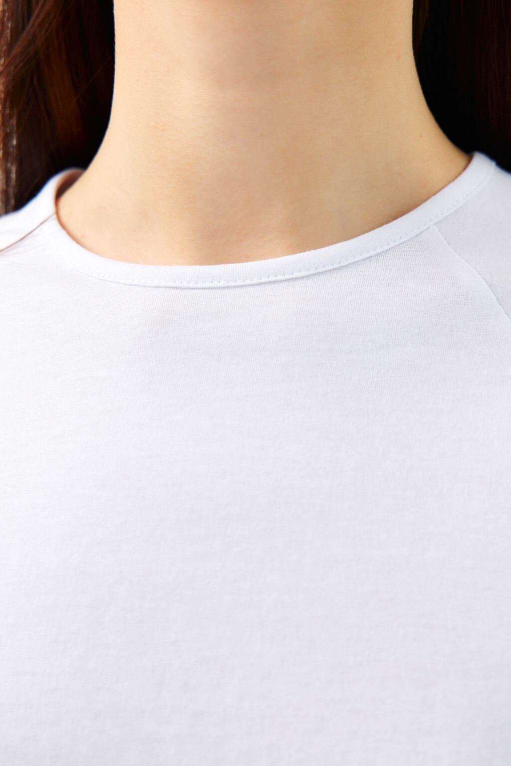 Топ-футболка укороченный хлопковый с рукавами реглан - цвет белый - 5