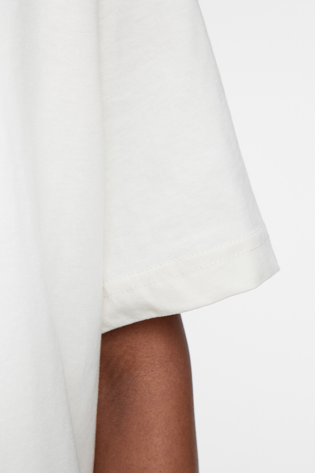 Платье-футболка мини хлопковое свободного кроя - цвет бежевый - 5