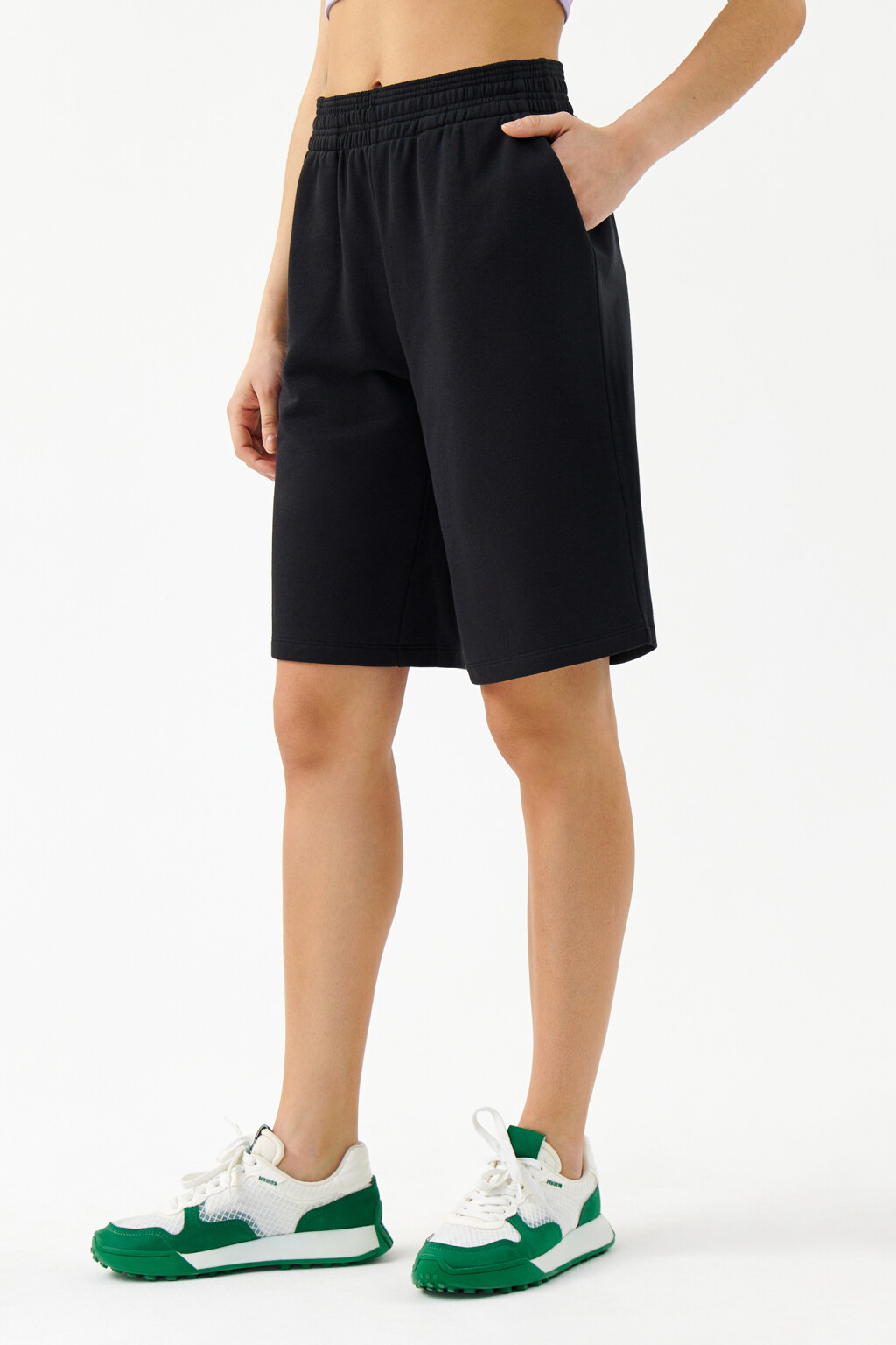 Шорты-бермуды трикотажные прямые с поясом-резинкой - цвет черный - 3