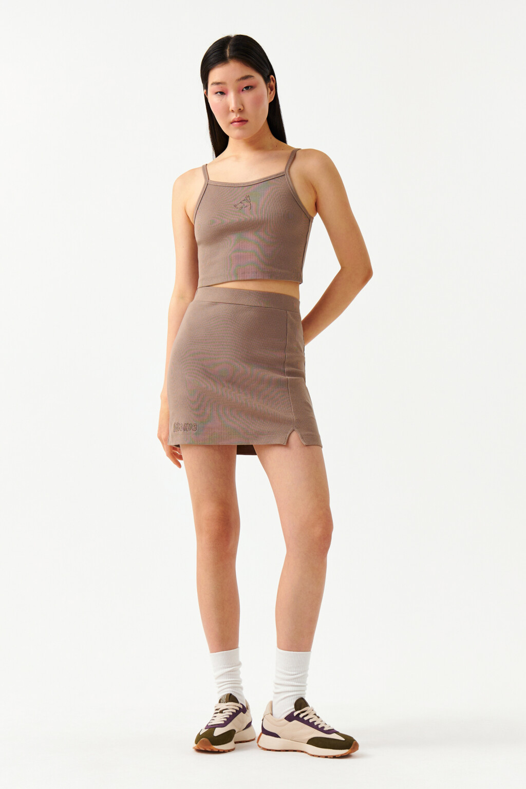 Юбка мини облегающая в рубчик - цвет коричневый - 4