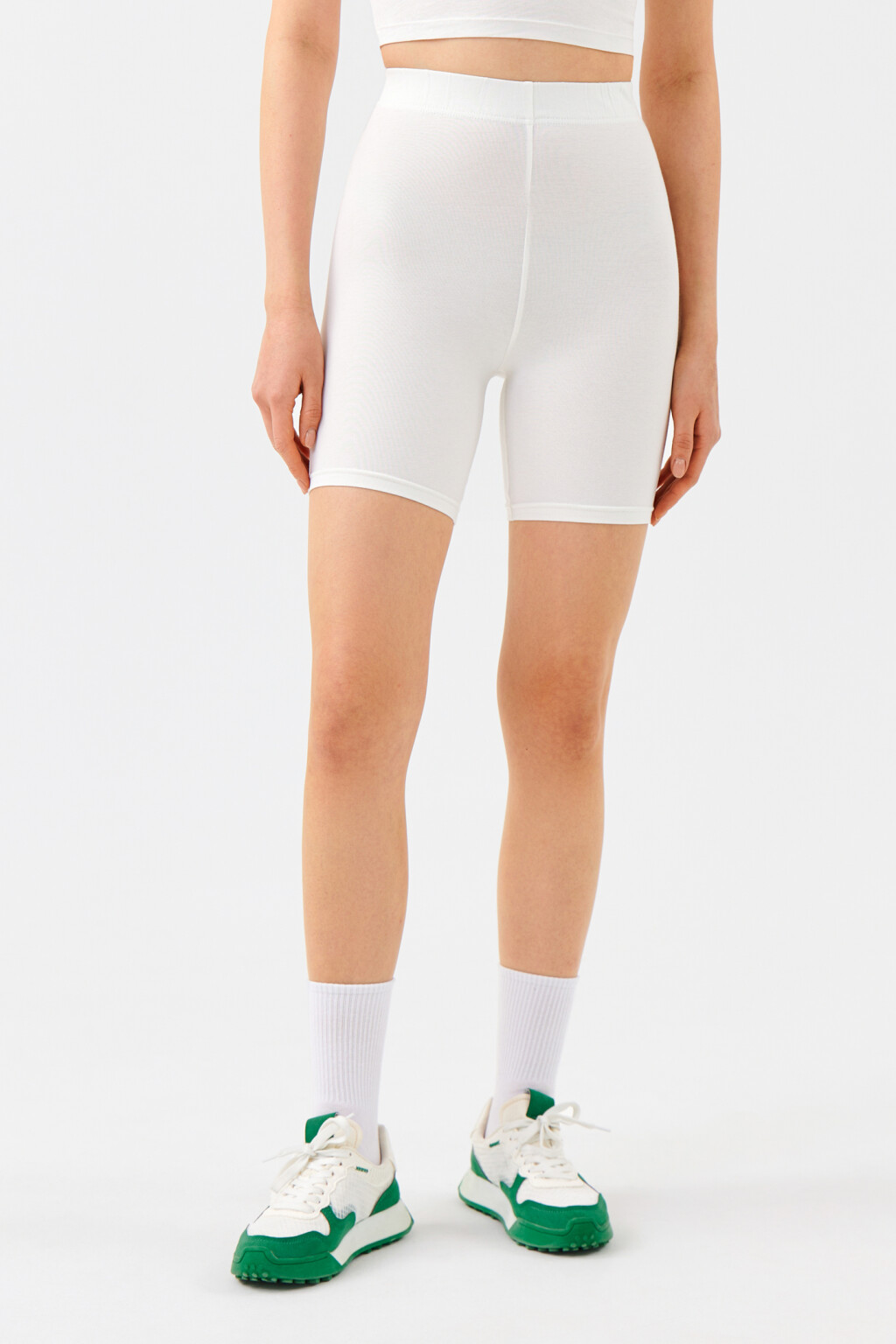 Шорты-велосипедки с высокой посадкой - цвет белый - 1