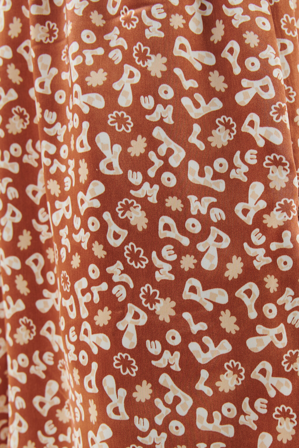 Шорты атласные а-силуэта - цвет бежевый - 6