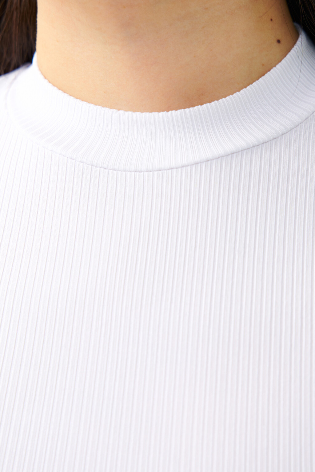 Топ укороченный с бретелями на талии - цвет белый - 6