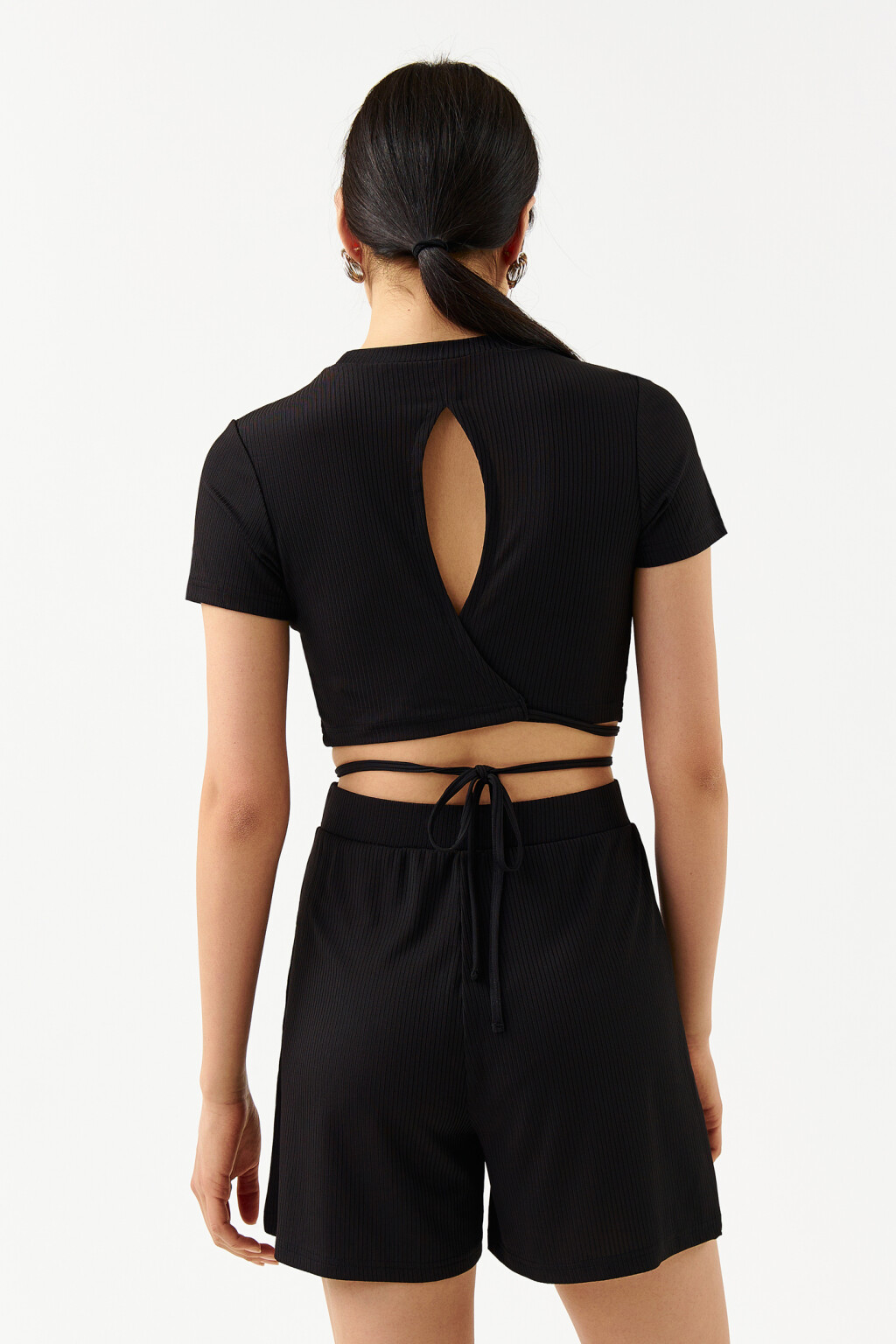 Кроп-топ с завязками на талии - цвет черный - 2