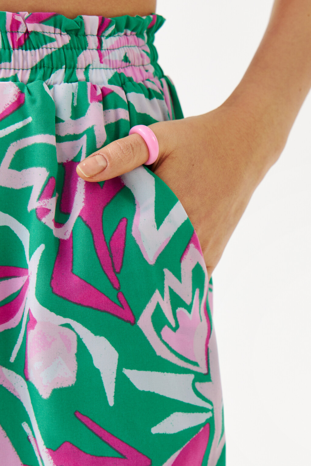 Брюки широкие с поясом на завязках - цвет зеленый - 6