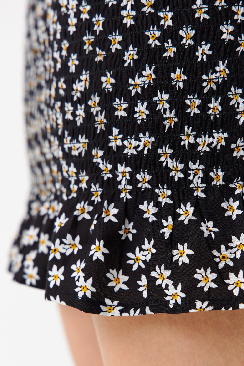 Юбка мини вискозная с воланами - цвет черный - 6