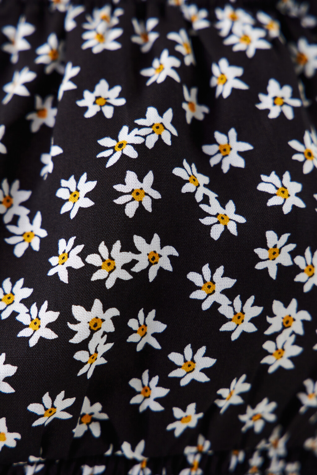 Топ-майка укороченный на узких бретелях - цвет черный - 5