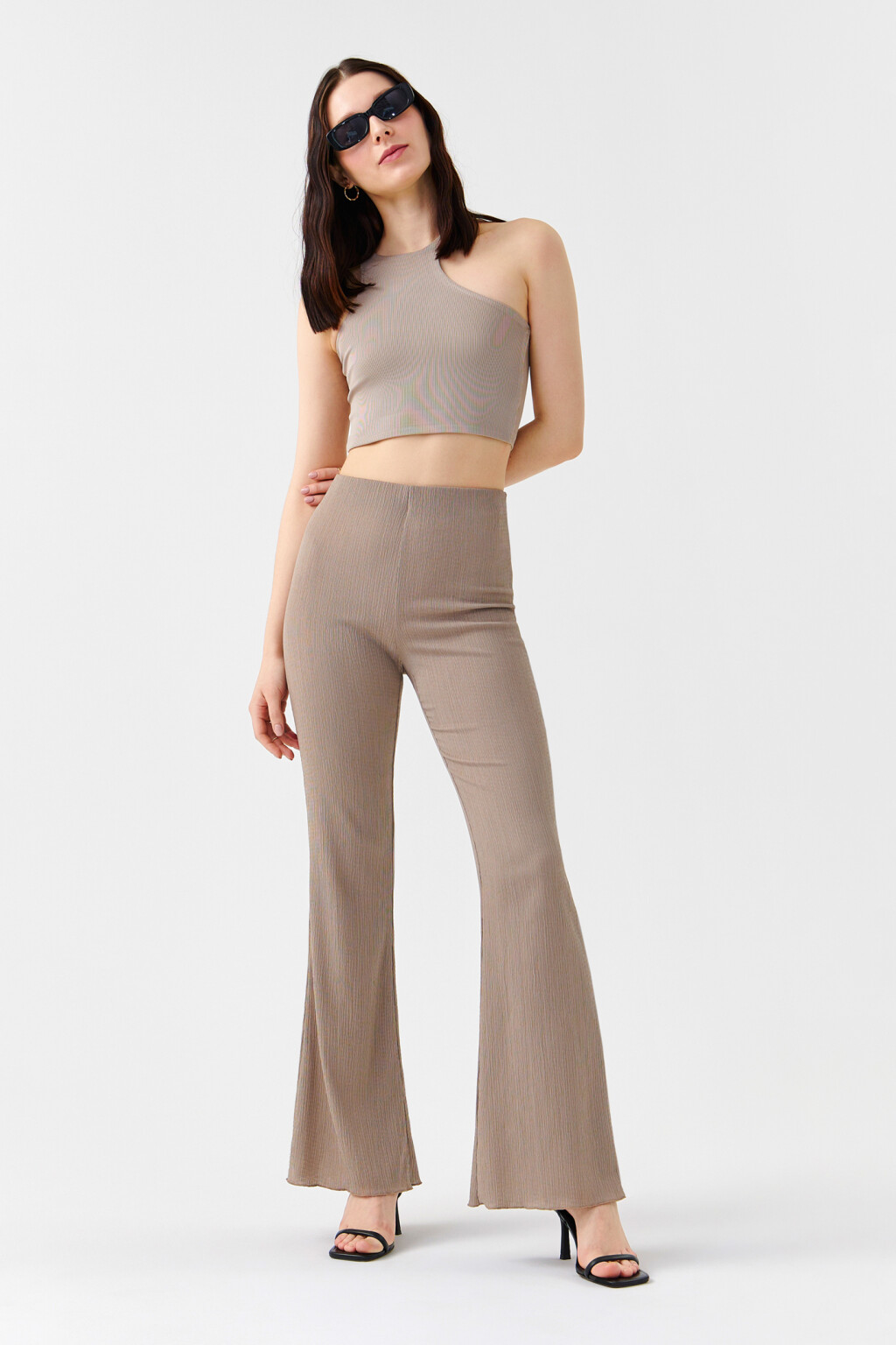 Брюки клеш с волнистыми краями - цвет бежевый - 4