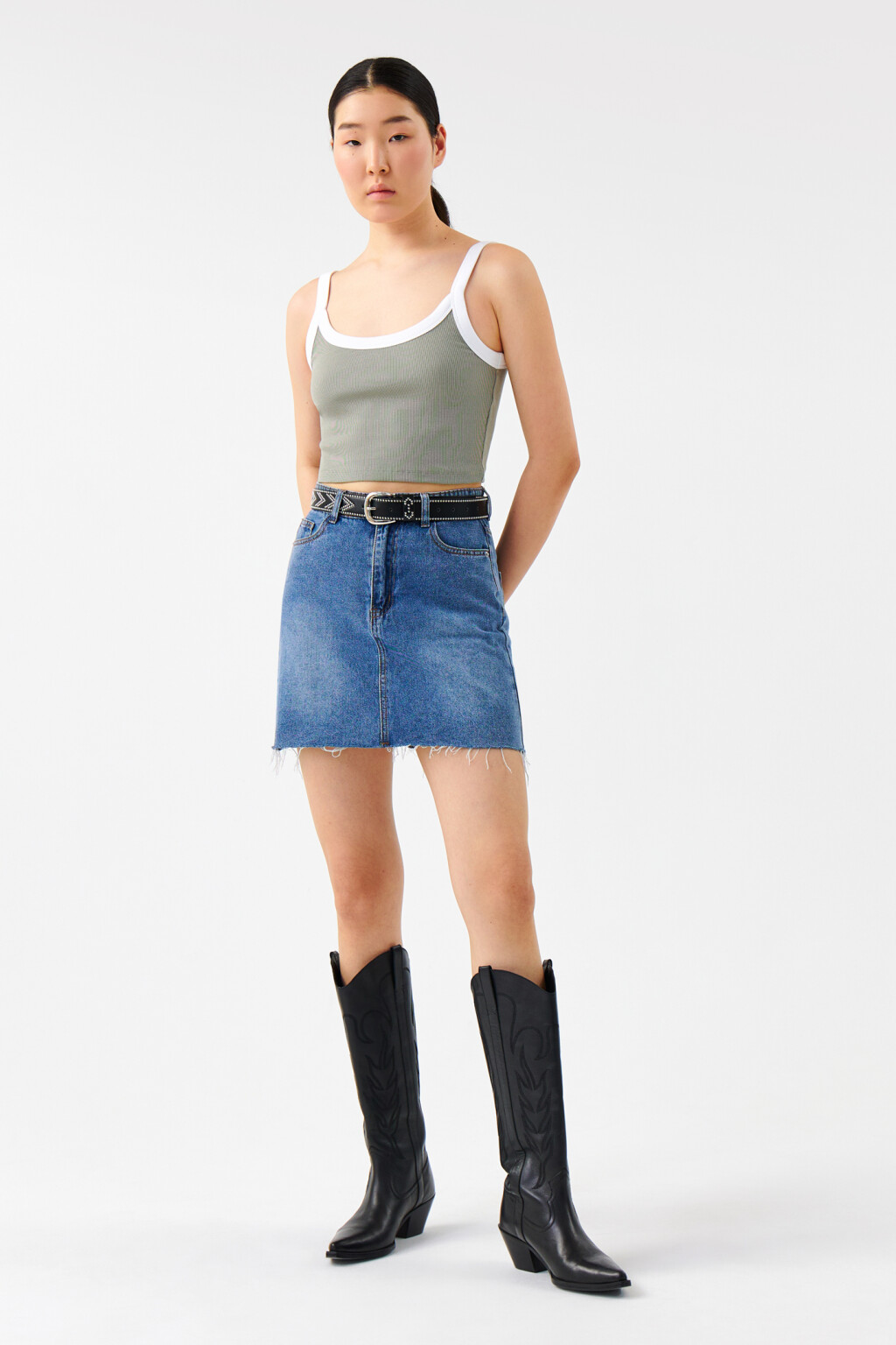 Топ-майка хлопковый в рубчик с контрастными бретелями - цвет зеленый - 4