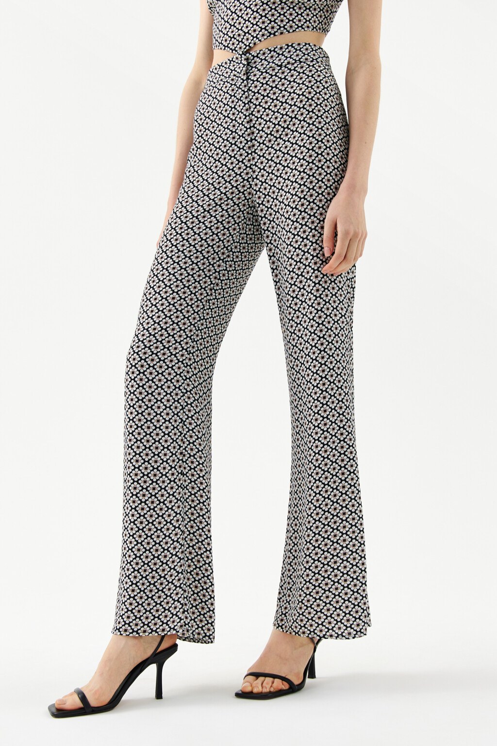 Брюки клеш вискозные с принтом - цвет черный - 3