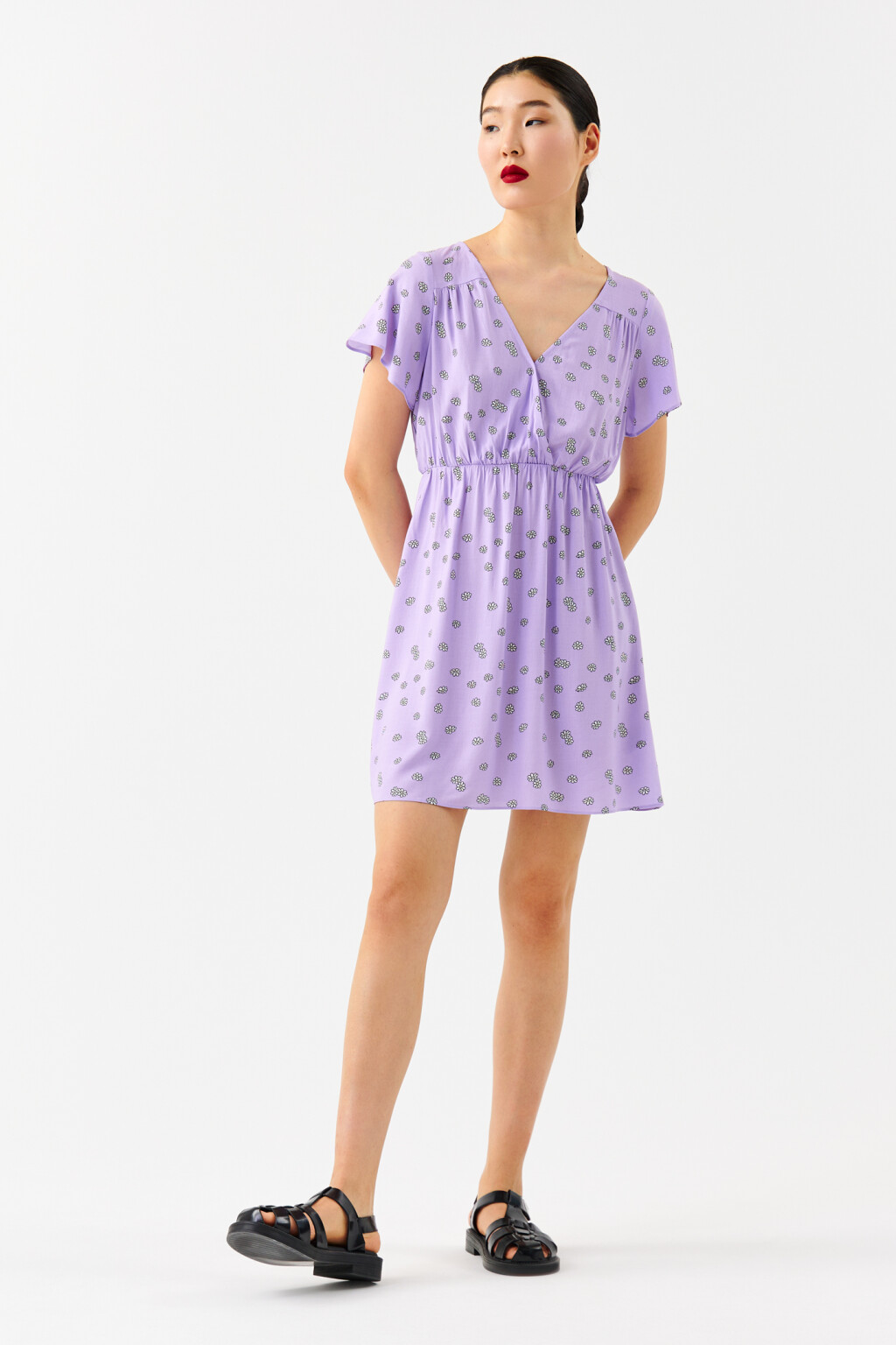 Платье мини с завязками на спине - цвет фиолетовый - 4