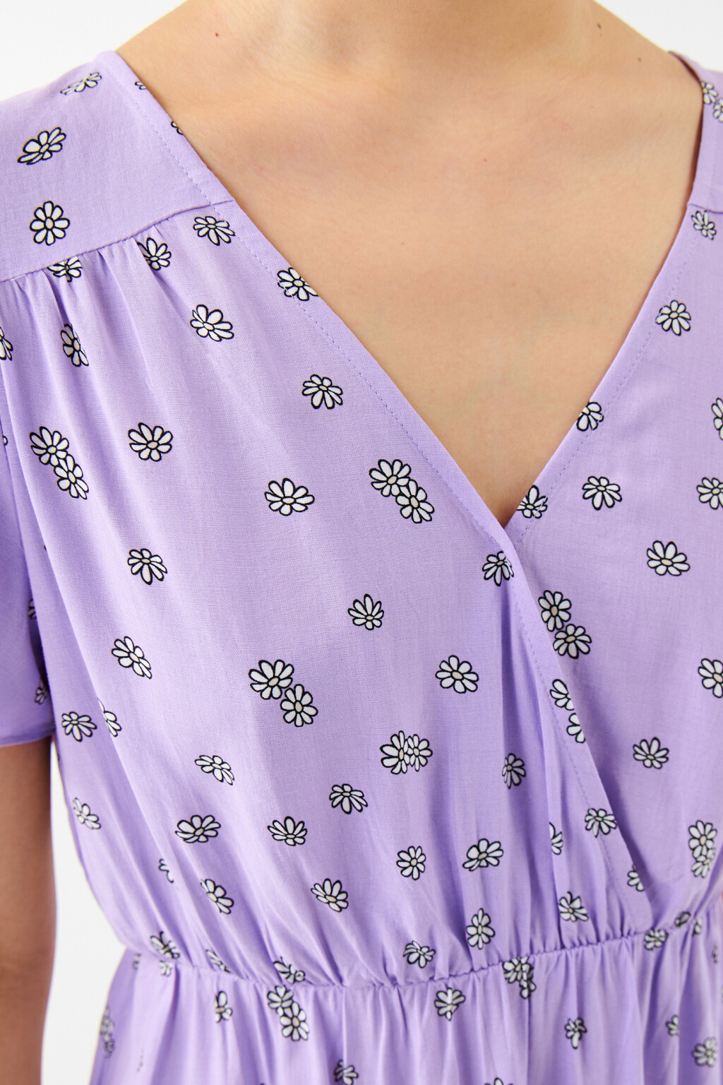 Платье мини с завязками на спине - цвет фиолетовый - 6